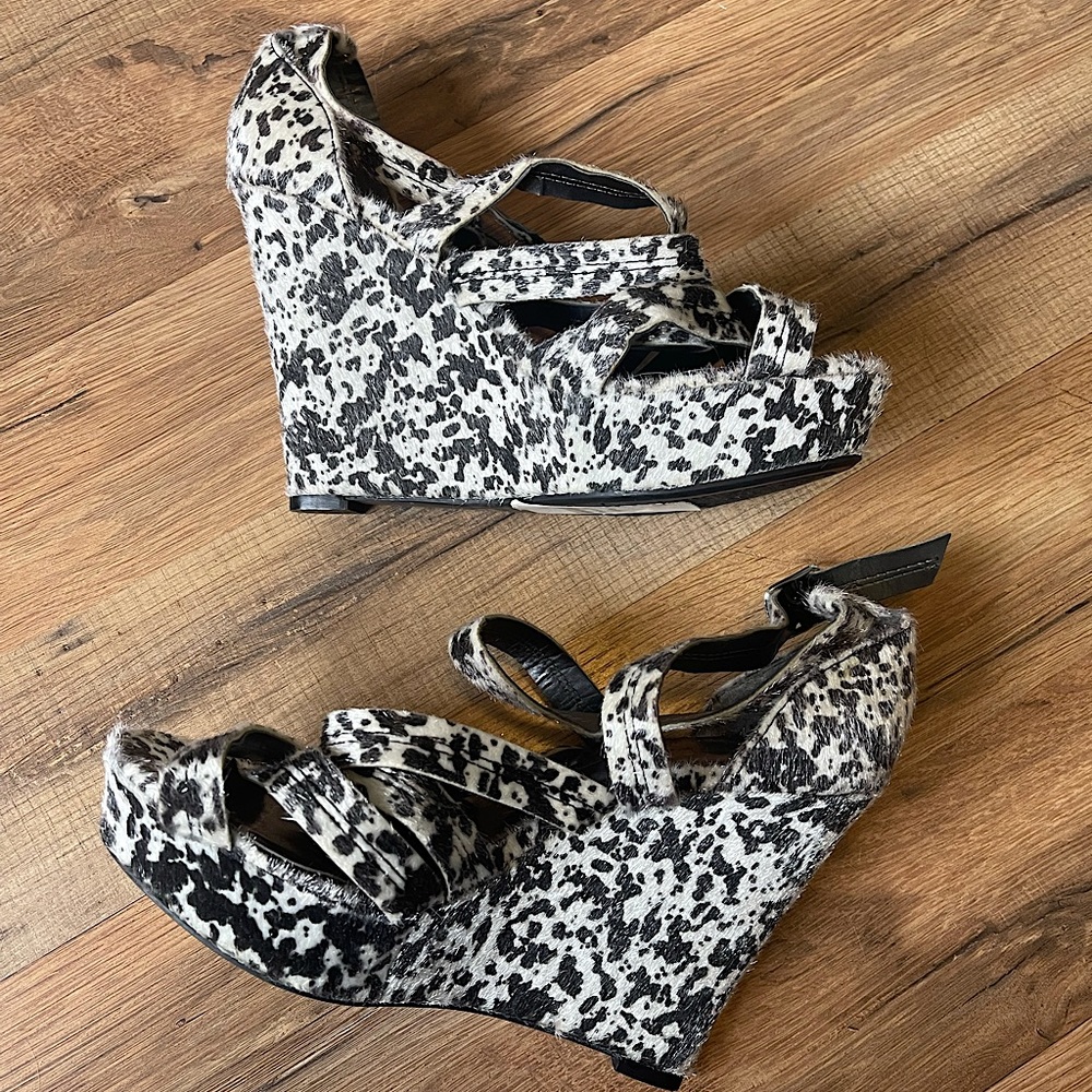 New Nicole Miller Cow Print Sandal Wedges